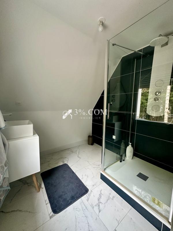 Villa - 179 m² - 6 pièces