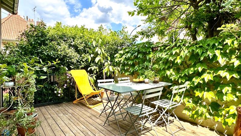 Maison de ville - 150 m² - 7 pièces