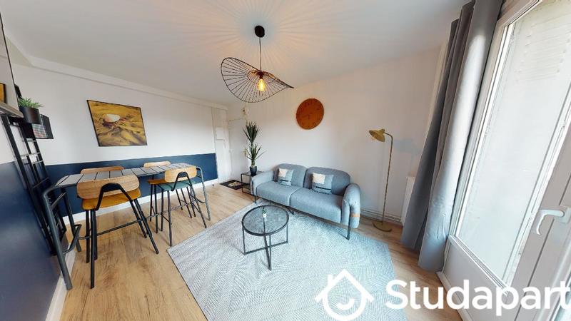 Chambre - 13 m² - 1 pièce