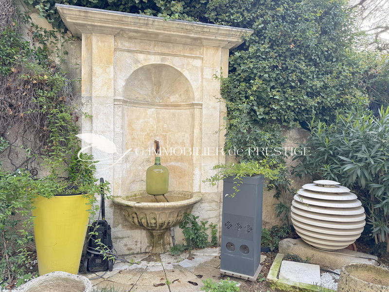 Maison - 285 m² - 11 pièces