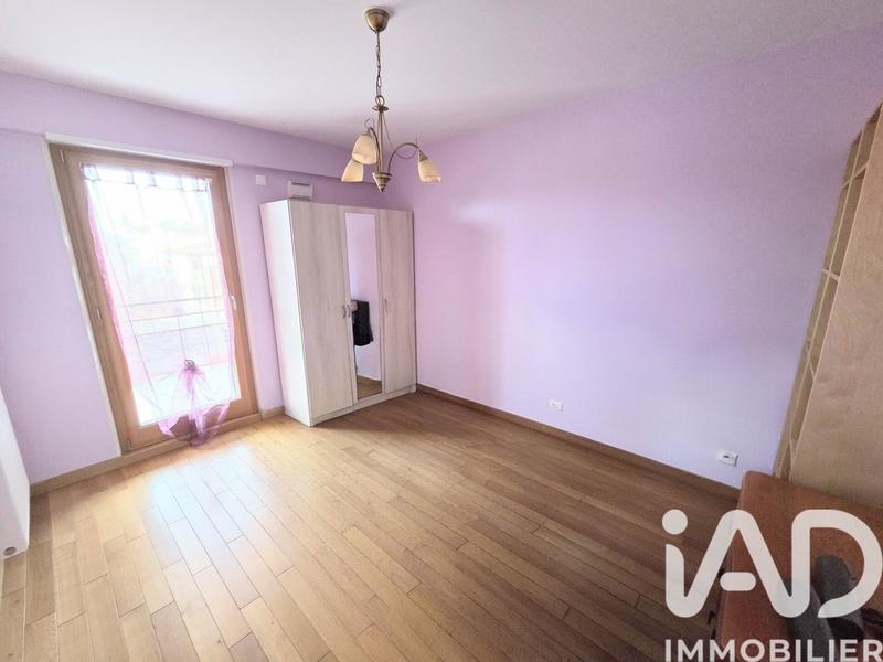 Appartement - 111 m² - 5 pièces