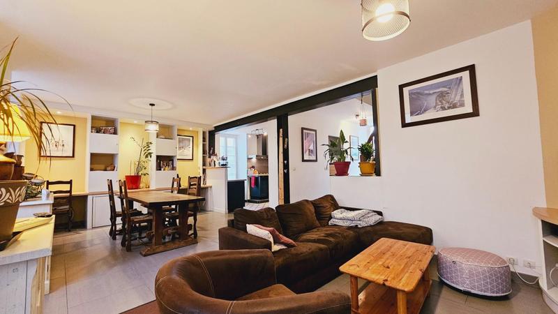 Maison - 163 m² - 5 pièces