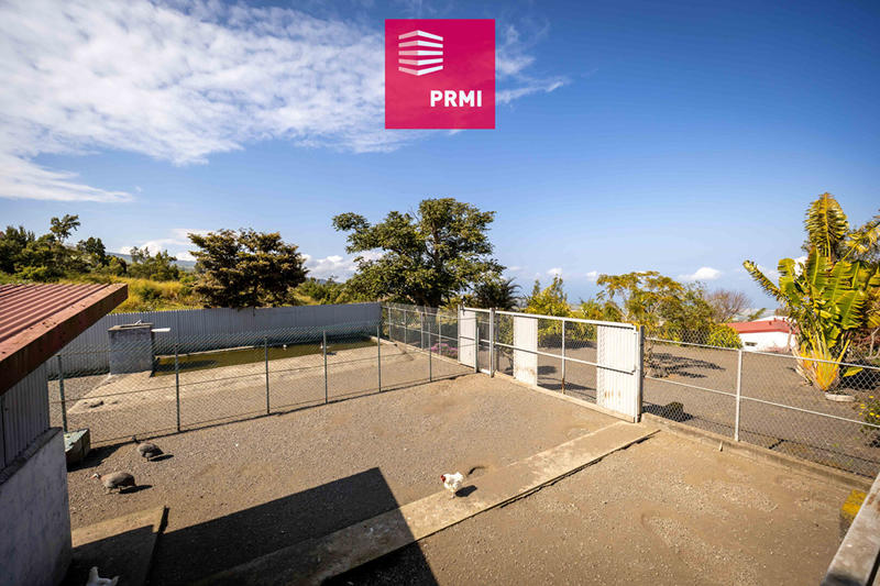 Maison - 300 m² - 8 pièces