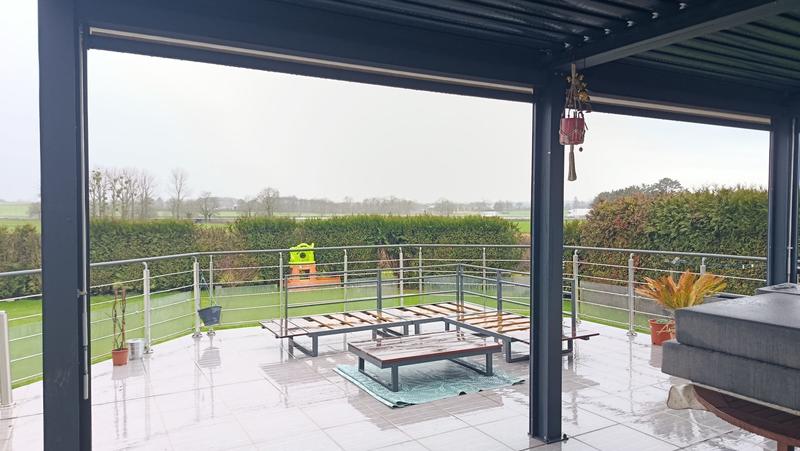 Maison traditionnelle - 160 m² - 8 pièces