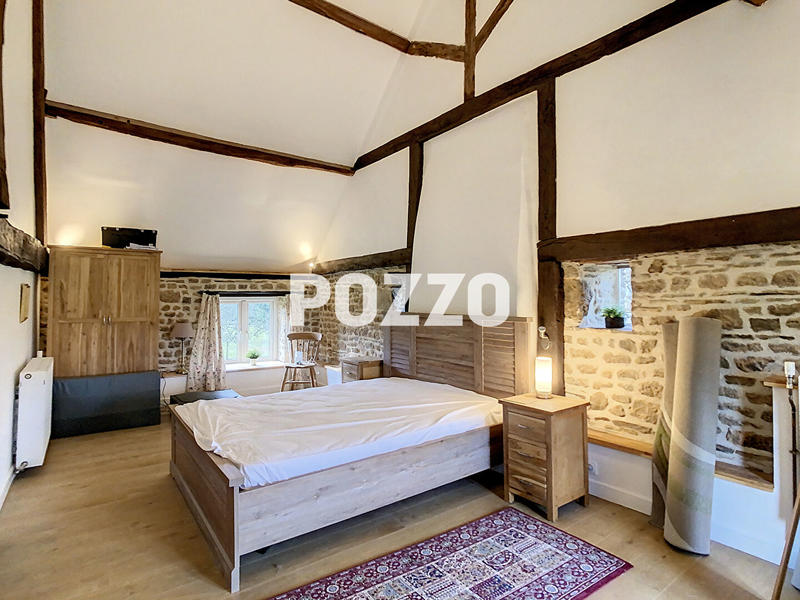Maison - 223 m² - 6 pièces