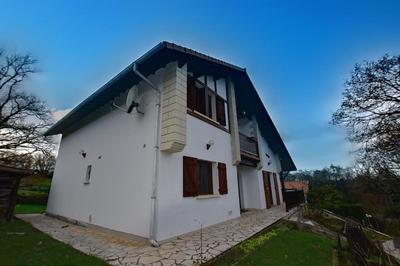 Maison - 155 m² - 5 pièces