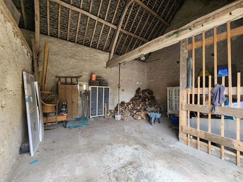 Maison - 298 m² - 9 pièces