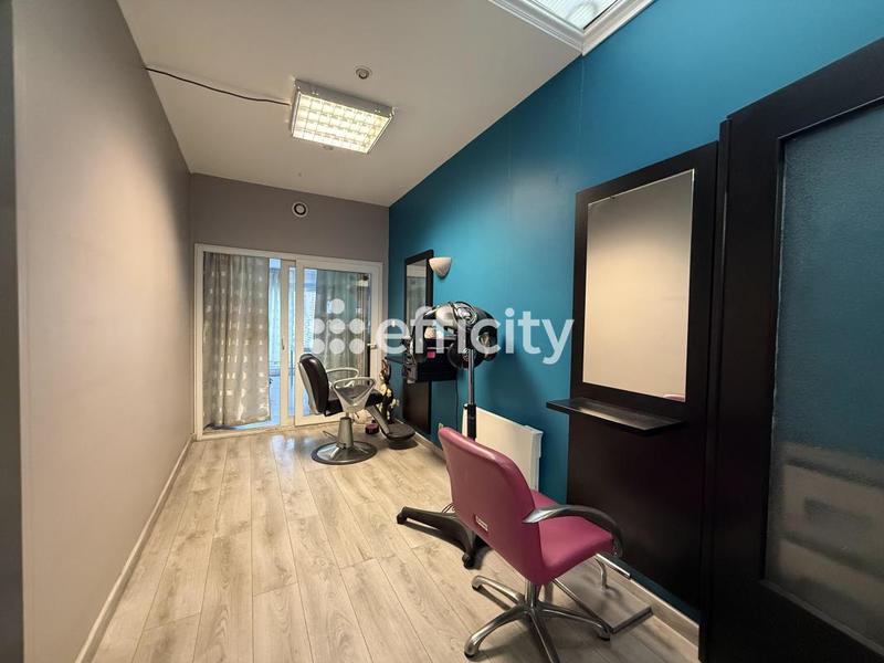 Fonds de commerce - 131 m²