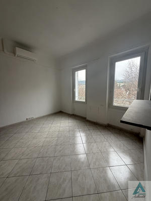 Appartement - 33 m² - 1 pièce