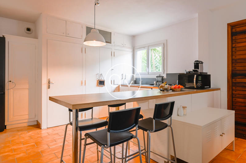 Maison - 110 m² - 6 pièces