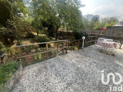 Maison de ville - 177 m² - 7 pièces