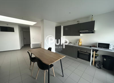 Appartement - 58 m² - 5 pièces