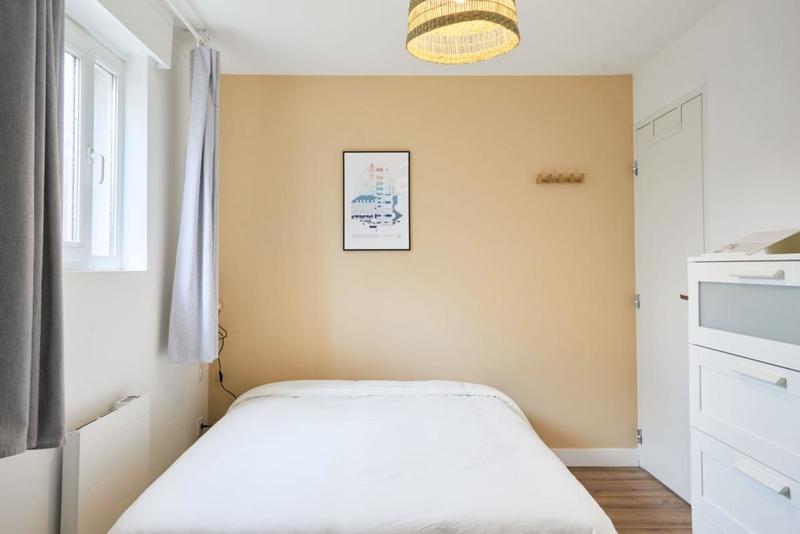 Appartement - 104 m² - 6 pièces