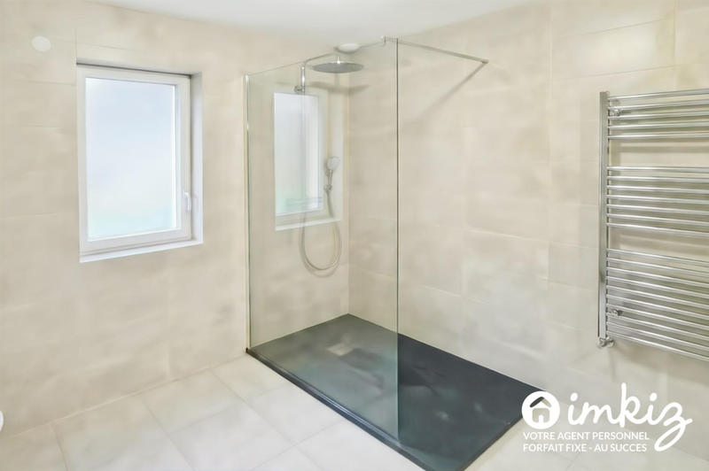 Maison - 105 m² - 4 pièces