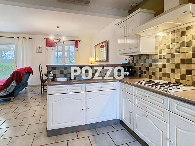 Maison - 179 m² - 6 pièces