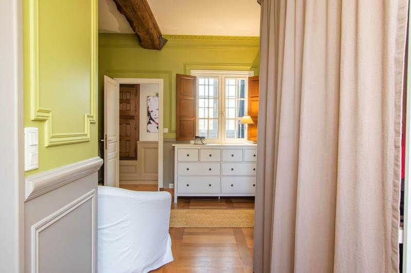 Maison ancienne - 298 m² - 9 pièces