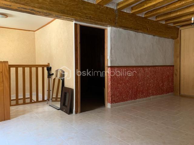 Propriété - 200 m² - 6 pièces