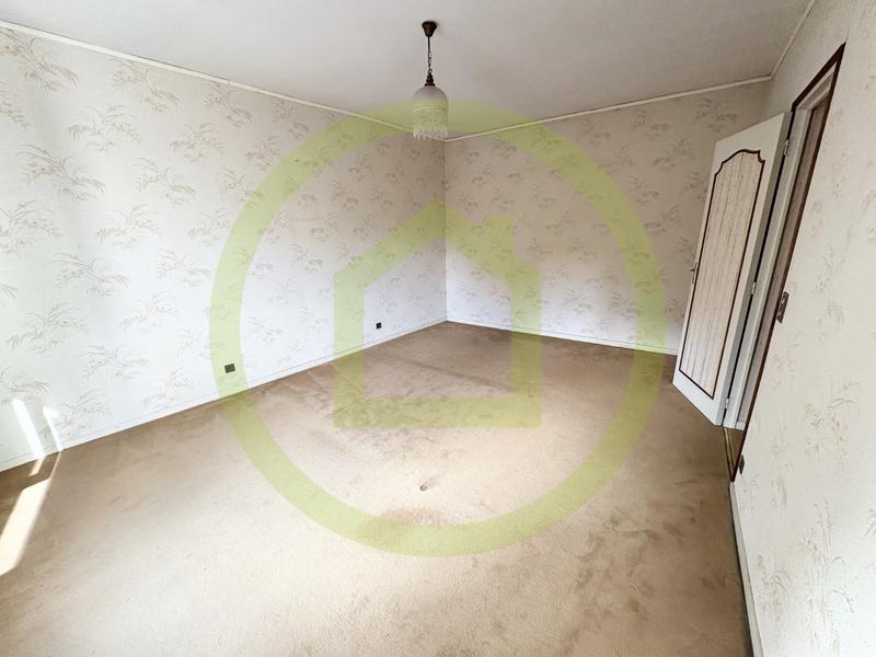 Maison - 101 m² - 6 pièces