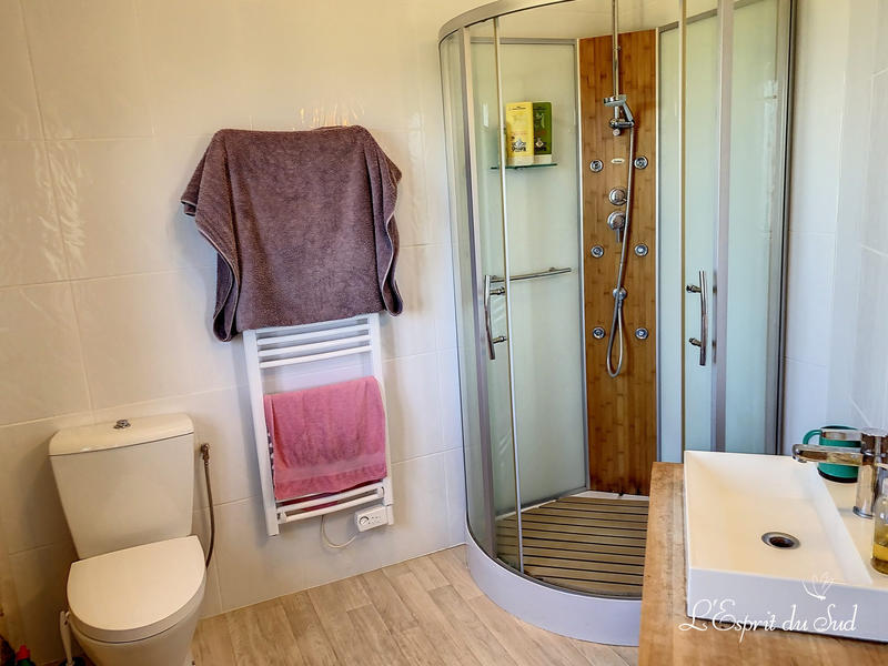 Maison - 287 m² - 14 pièces