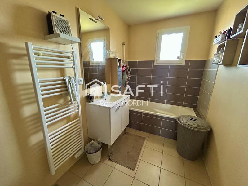 Maison - 80 m² - 5 pièces