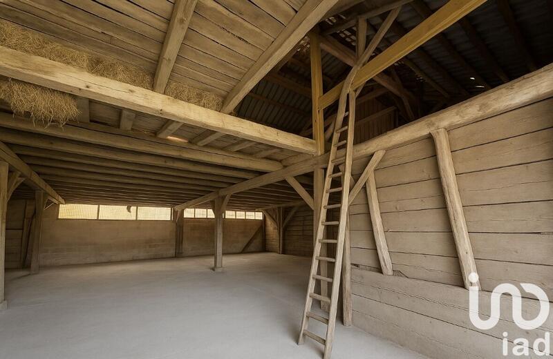 Maison de campagne - 300 m² - 10 pièces