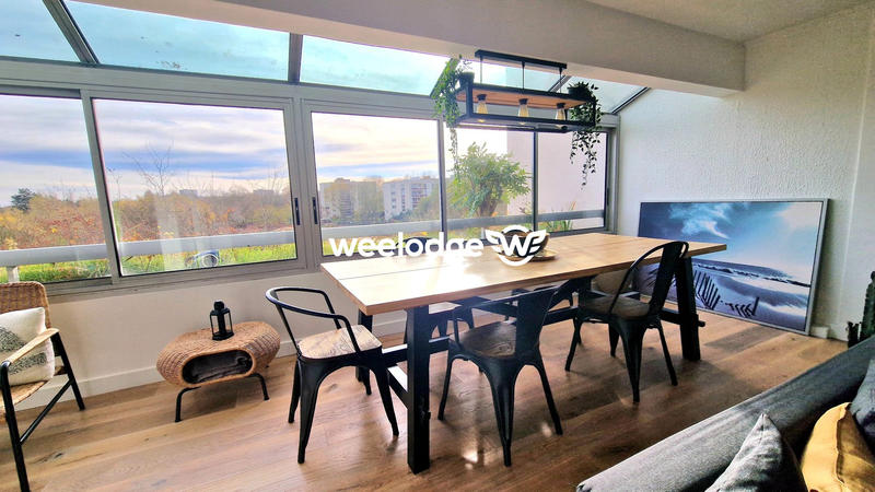 Appartement - 136 m² - 7 pièces