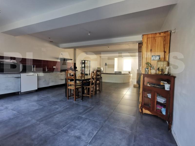 Maison de ville - 130 m² - 4 pièces