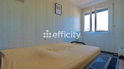 Appartement - 83 m² - 5 pièces