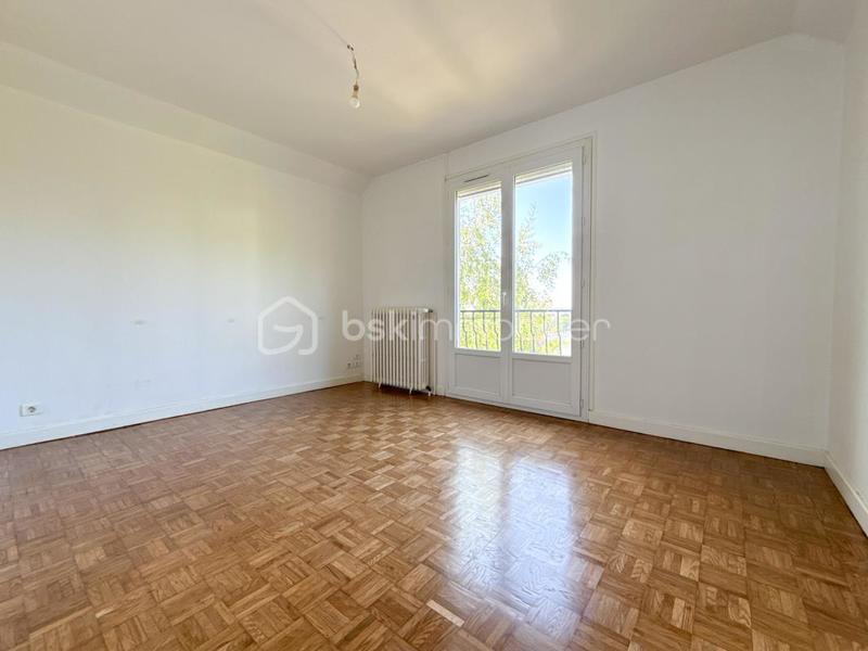 Maison - 141 m² - 7 pièces