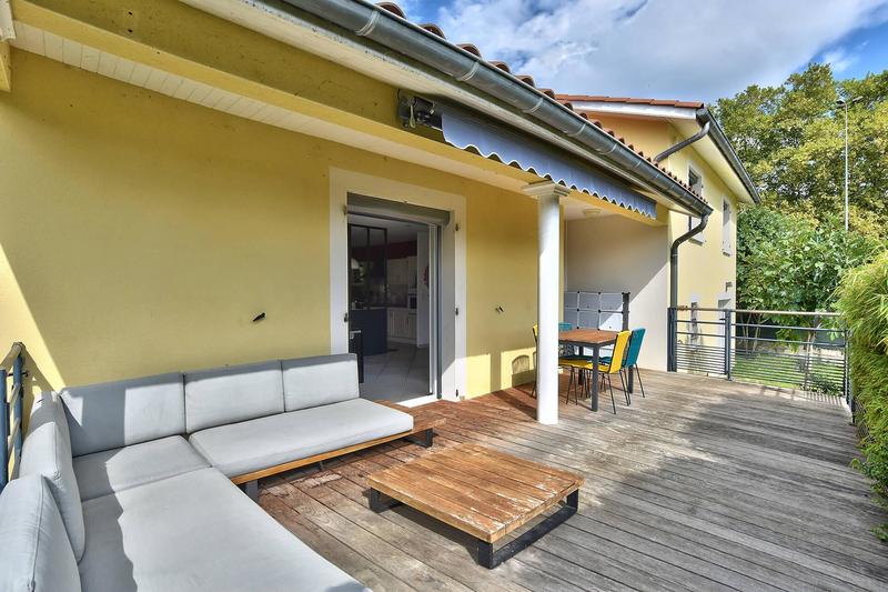 Maison - 145 m² - 6 pièces