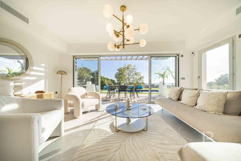 Villa - 144 m² - 5 pièces