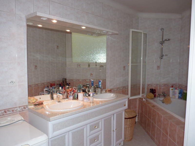 Appartement - 128 m² - 5 pièces