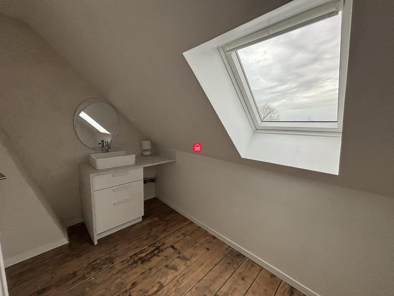 Maison - 67 m² - 5 pièces