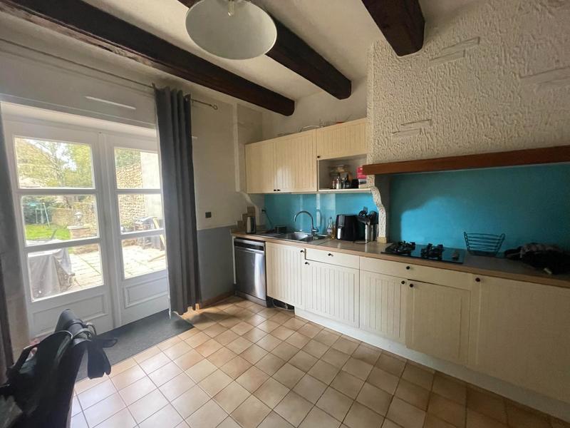 Maison - 102 m² - 5 pièces