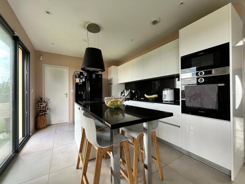 Maison - 125 m² - 5 pièces