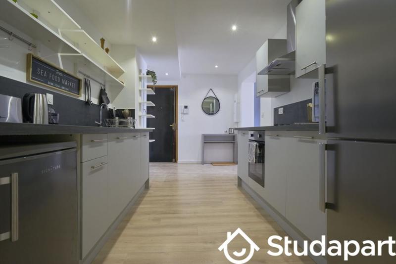 Chambre - 110 m² - 1 pièce