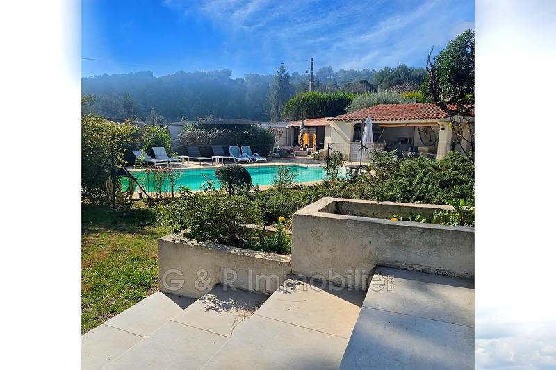 Maison - 150 m² - 5 pièces