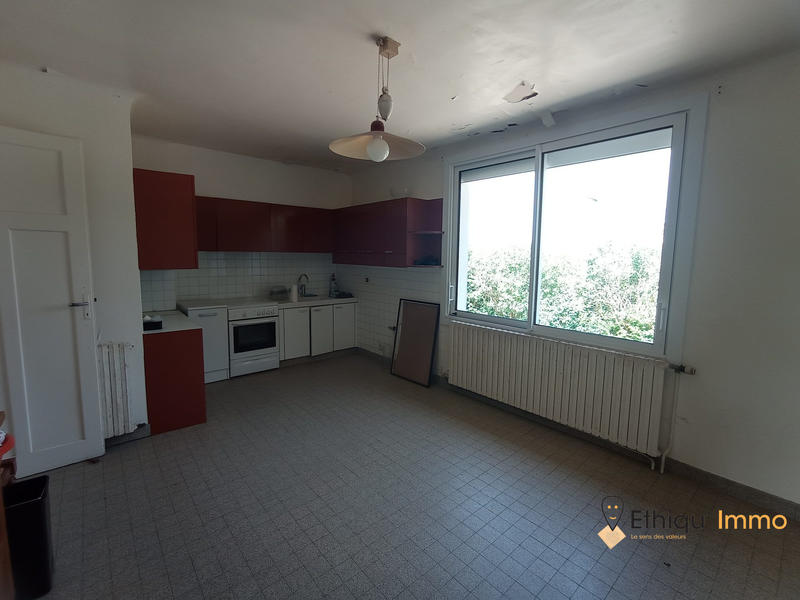 Maison - 102 m² - 3 pièces