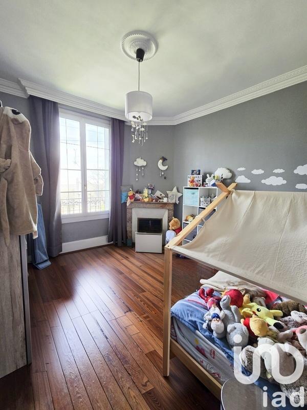 Maison - 160 m² - 9 pièces