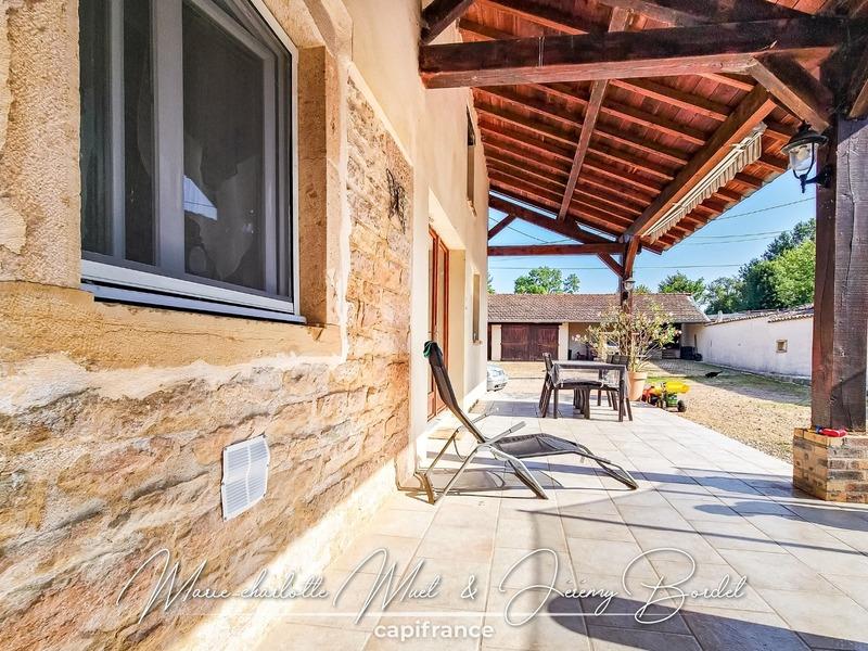 Maison - 111 m² - 4 pièces