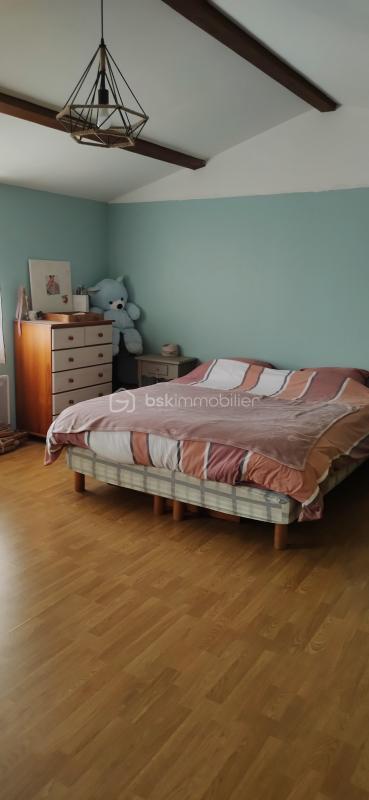 Pavillon - 100 m² - 3 pièces