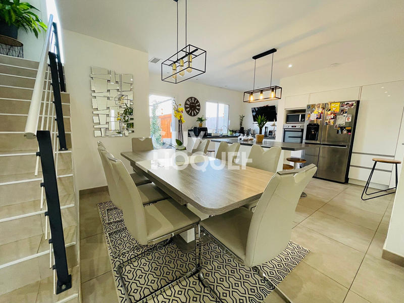 Maison - 160 m² - 7 pièces