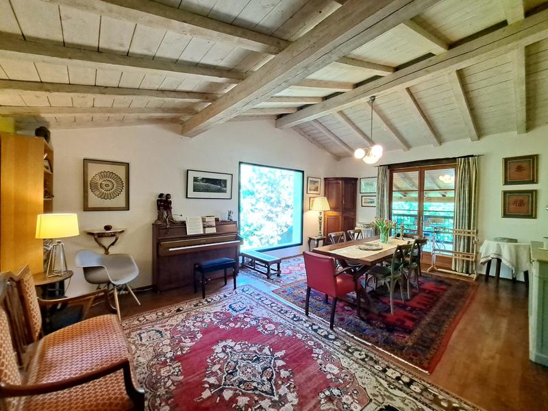 Maison - 283 m² - 10 pièces