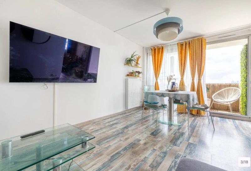 Appartement - 81 m² - 4 pièces