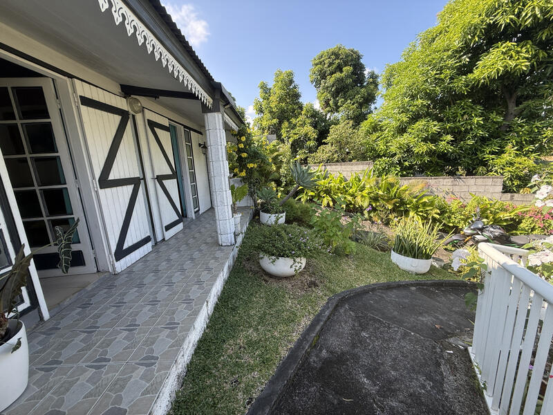 Maison - 95 m² - 6 pièces