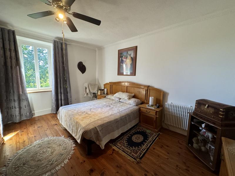 Maison ancienne - 206 m² - 6 pièces