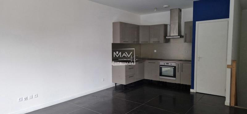 Appartement - 65 m² - 2 pièces