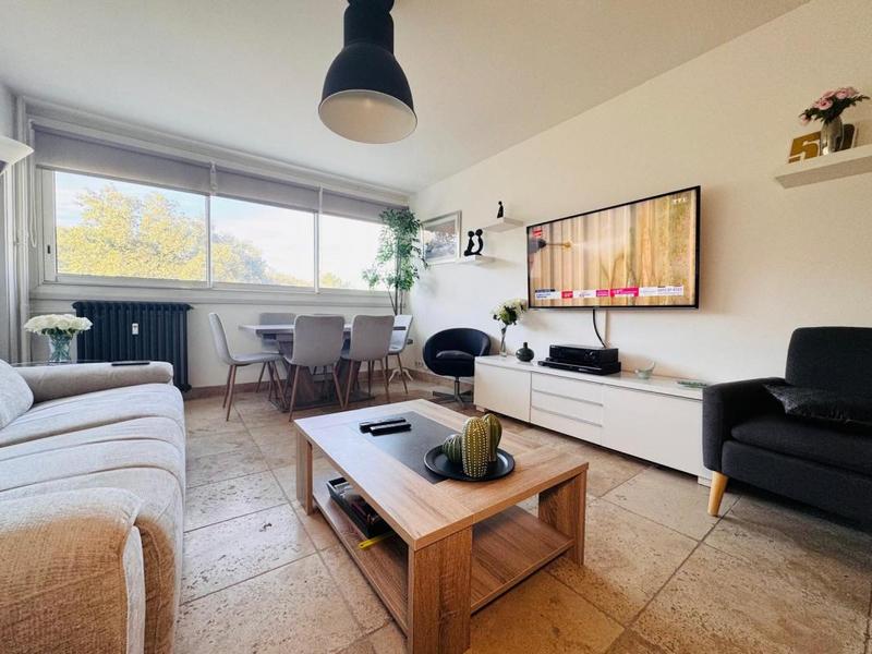 Appartement - 63 m² - 2 pièces