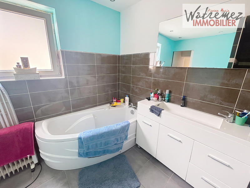 Maison - 180 m² - 7 pièces