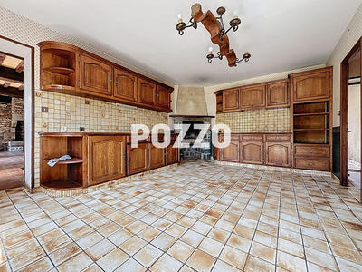 Maison - 160 m² - 7 pièces